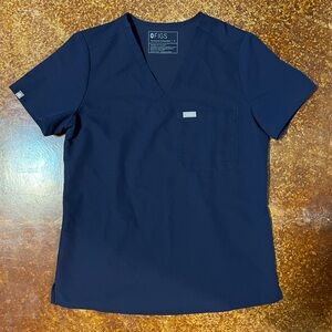 Catrina One Pocket Scrub Top